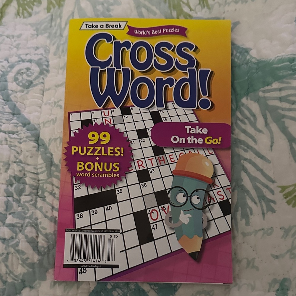 BRAND NEW Crossword Puzzle Book with Bonus Word Scrambles